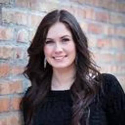 Sofia Rivera - Garden Planner